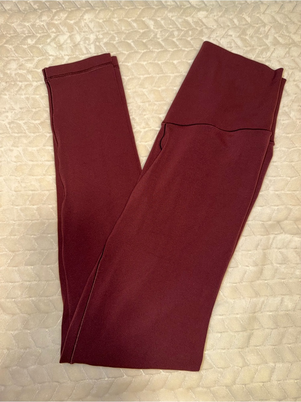 Offline Real Me 7/8 Legging High Rise Maroon Size Small